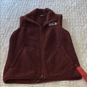 North Face vest Sequoia Red